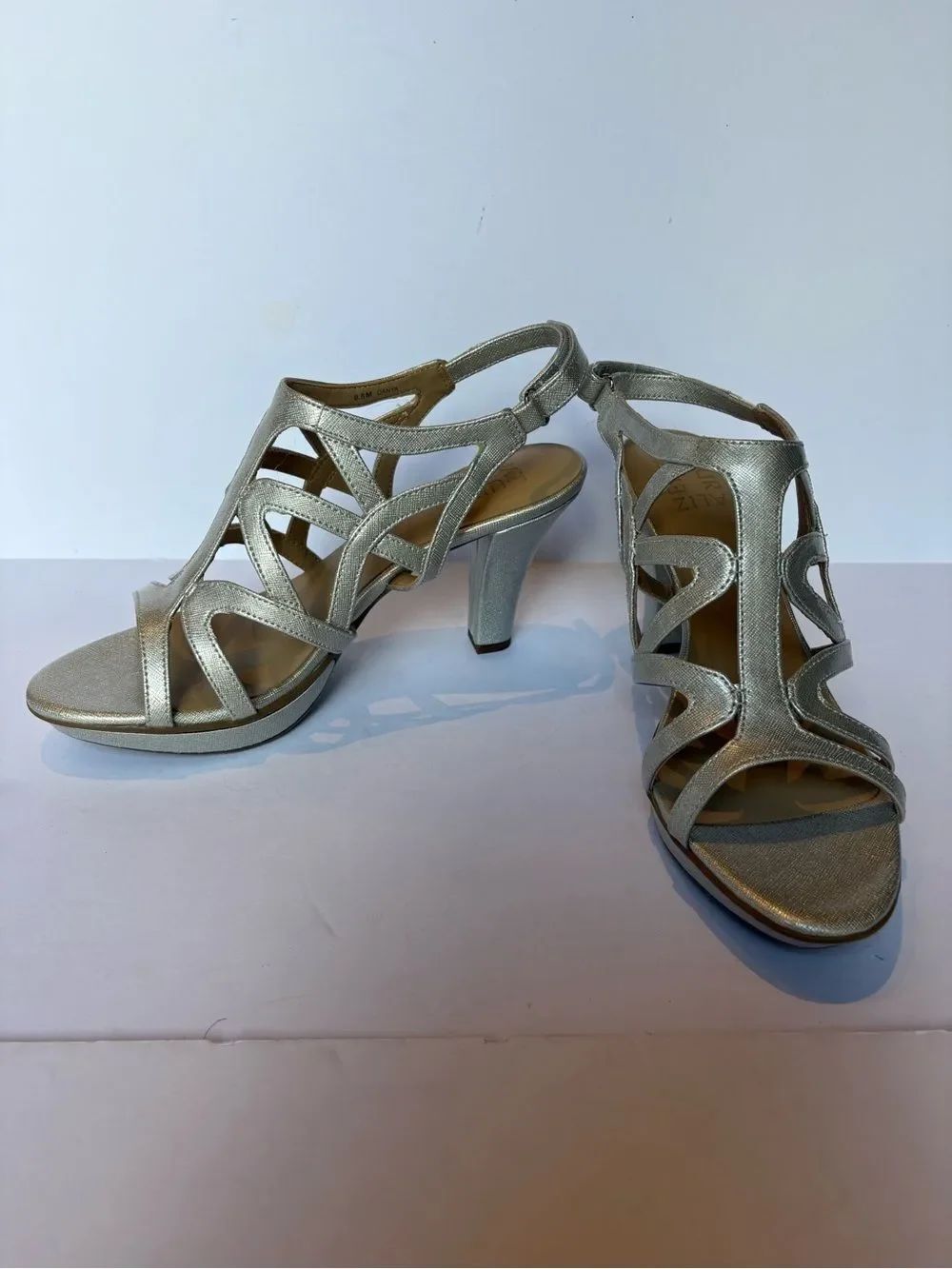 Nauralizer Women's Metallic Silver Strappy High Heel Sandals Dressy Size 8.5M